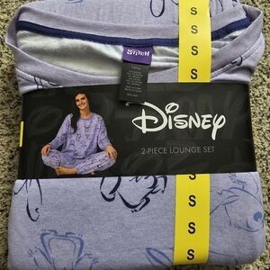 Disney Lilo and Stich pajama set